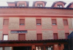 Hoster&iacute;a San Emeterio